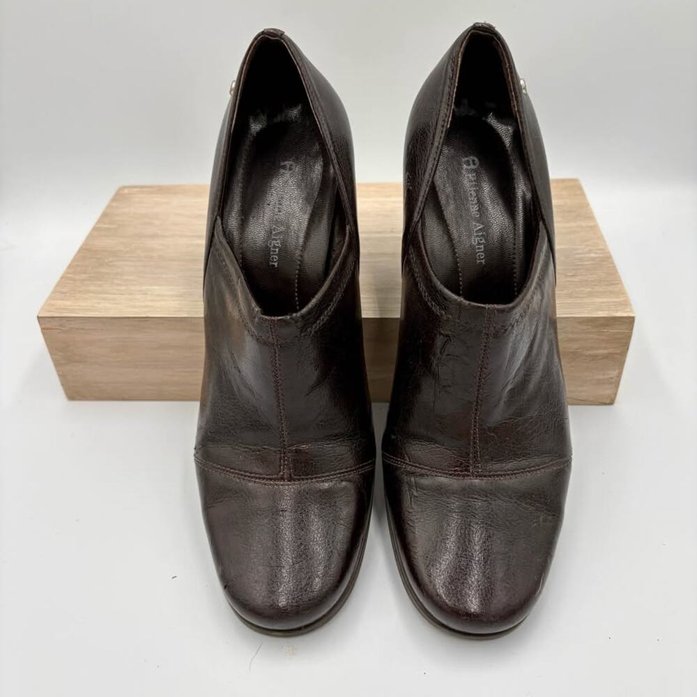 Etienne Aigner Brown Leather Block Heel Shooties